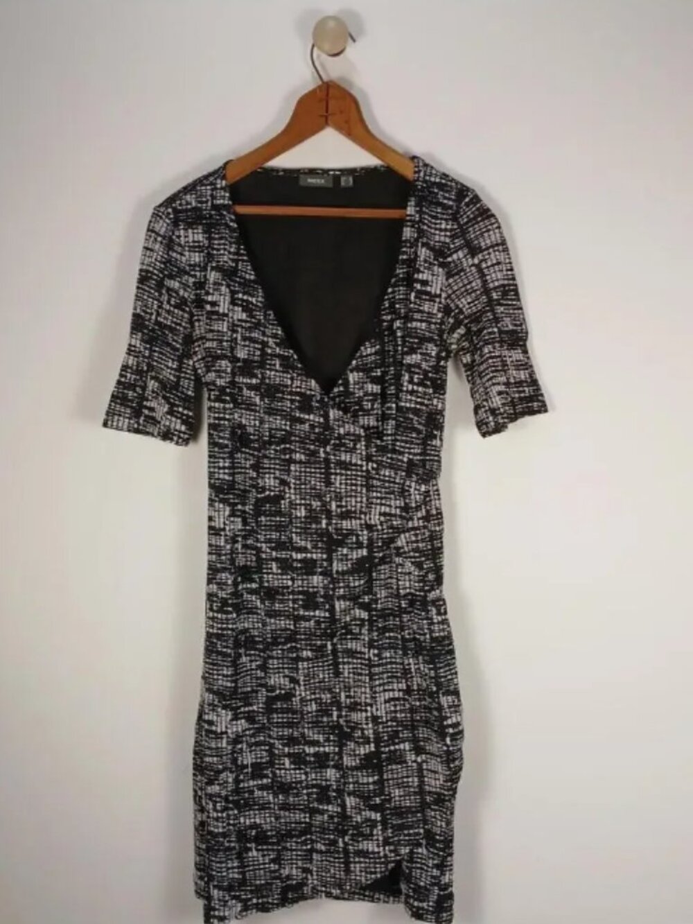 Mexx Bodycon Dress Womens XS Black White V Neck Fitted Stretch Knee Length